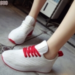 รองเท้าผ้าใบ Sport ลายตาข่าย (สีขาว)