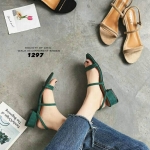 รองเท้าแตะรัดส้นสไตล์ลำลอง (สีเขียว)