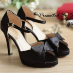 พร้อมส่ง : รองเท้าส้นสูงผ้าซาติน (สีดำ)