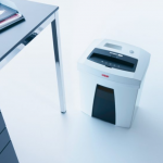 ขายถูก เครื่องทำลายเอกสาร HSM Securio C16 (3.9) 12-14 แผ่น ตัดเป็นเส้น