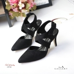 รองเท้าคัทชูส้นสูงแต่งสายรัดเข็มขัด (สีดำ)