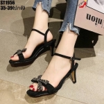 รองเท้าส้นสูงแต่งโบว์เพชร