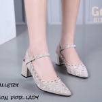 รองเท้าคัทชูหนังวิ๊งฉลุลาย (สีทอง)