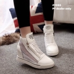 รองเท้า Ash ตาข่าย (สีขาว)