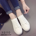 รองเท้าผ้าใบแต่งลายดาวหลัง (สีขาว)