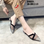 รองเท้าส้นเตี้ยเปิดส้นแต่ลายจุด