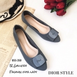 รองเท้าคัทชูส้นแบน Style Dior (สีเทา)