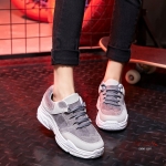 รองเท้าผ้าใบแฟชั่นทรงSportหนังกลับ (สีเทา)