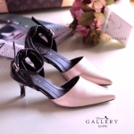 พร้อมส่ง : รองเท้าหัวแหลมลายหนังช้าง (สีชมพูทอง)