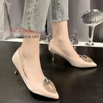 รองเท้าคัทชูซาตินแต่งคริสตัล (สีครีม)