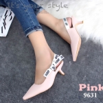 รองเท้าคัทชูรัดส้นสไตล์ Dior (สีชมพู)