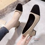 รองเท้าคัทชูสักหลากทูโทน (สีเบจ)