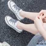 รองเท้าผ้าใบแคนวาสแต่งเชือกสี (สีขาว)