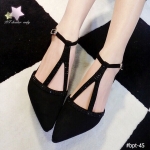 พร้อมส่ง : รองเท้าหัวแหลมผ้าสักหลาด (สีดำ)