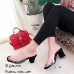 รองเท้าส้นตันสวมใสนิ่ม (สีดำ)