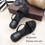 รองเท้าแตะริสตัลสไตล์แฟชั่นเกาหลี (สีดำ)