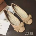 รองเท้าคัทชูหนังเงาแต่งโบว์ (สีชมพูนู๊ด)