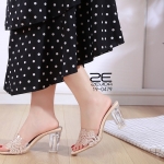 รองเท้าส้นแก้วเปิดส้นแต่วลูกไม้ (สีครีม)