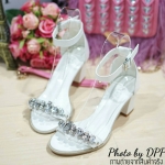 พร้อมส่ง : รองเท้าmiu miuรัดส้น (สีขาว)