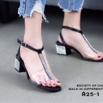 รองเท้าส้นตันเพชรทรง T-Strap (สีดำ)