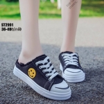 รองเท้าผ้าใบแฟชั่นแต่งหน้ายิ้มรุ่นเปิดส้น (สีดำ)