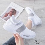 รองเท้าผ้าใบสวมผ้าทอสไตล์ Sport (สีขาว)