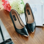 รองเท้าคัทชู Zara ส้นทอง (สีดำ)