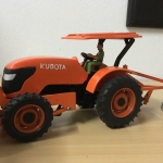 โมเดลรถไถจิ๋ว Kubota tractor 1/24 คันเดียวในโลก