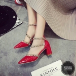 รองเท้าส้นสูงสายรัดสไตล์ Valentino (สีแดง)