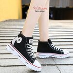 รองเท้าผ้าใบแฟชั่นทรงหุ้มข้อแต่งโลโก้ (สีดำ)