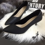 พร้อมส่ง : รองเท้าคัชชูหัวแหลม (สีดำ)