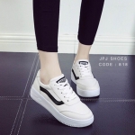 รองเท้า Vans Candy Sneakers (สีขาว)