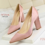 รองเท้าคัทชูส้นตันผ้าซาติน (สีชมพู)