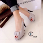 รองเท้าส้นสูงแต่งโบว์ (สีเทา)