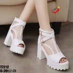รองเท้าส้นตึกแต่งเข็มขัดสไตล์แฟชั่นเกาหลี (สีขาว)