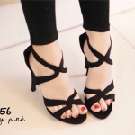 รองเท้าส้นเข็มไขว้2ชั้น (สีดำ)