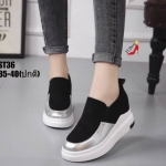 รองเท้าผ้าใบเสริมส้นแบบสวมแต่งสีเมทัลลิค (สีดำ)