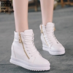 รองเท้าผ้าใบทรงหุ้มข้อสไตล์แฟชั่นเกาหลี (สีขาว)