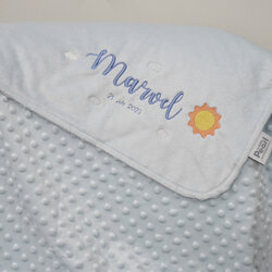 ผ้าห่ม Minky - สีฟ้า 75x100cm แบบปักชื่อ+icon - Sun & Cloud
