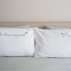 ปลอกหมอนหนุนคู่ สีขาว ลาย Name - Font 27 - Grey