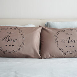 ปลอกหมอนหนุนคู่ สีน้ำตาล ลาย Leaves Frame