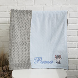 ผ้าห่ม Minky - สีฟ้า-เทา 75x100cm แบบปักชื่อ+การ์ตูน - Kitten