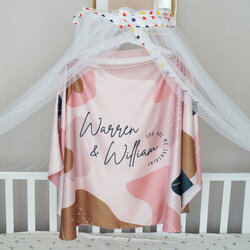 ผ้าคลุมให้นม สั่งทำใส่ชือ ลาย Curve - Pink