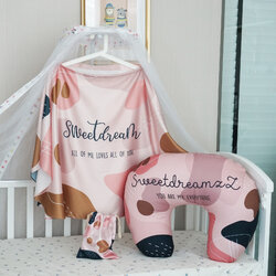 ชุดของขวัญเด็กแรกเกิด NP2 ผ้าคลุมให้นม + หมอนรองให้นม ลาย Curve - Pink