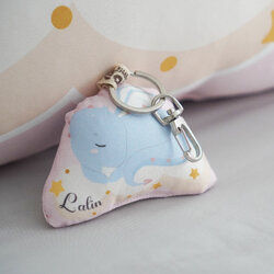 พวงกุญแจสั่งทำใส่ชื่อ ลาย Sleep Dragon - Pink