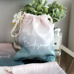 ถุงผ้าซาติน เพื่อนเจ้า