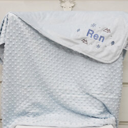ผ้าห่ม Minky - สีฟ้า 75x100cm แบบปักชื่อ+icon - Mountain, Snowflakes & Tree