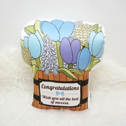 หมอนของขวัญรับปริญญา แบบพร้อมส่ง ลายกระถางไม้ดอกทิวลิปสีฟ้า พร้อมข้อความ Congratulations