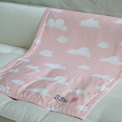 ผ้าห่มสั่งทำใส่ชื่อ ลาย Cloud - Peach
