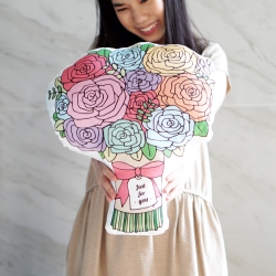หมอนของขวัญ แบบพร้อมส่ง ลายช่อกุหลาบสีพาสเทล Just For You - Pastel Rose Bouquet